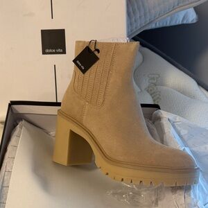 Dolce Vita Tan Heeled Ankle Boots